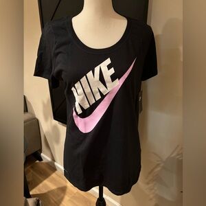 NIKE tee